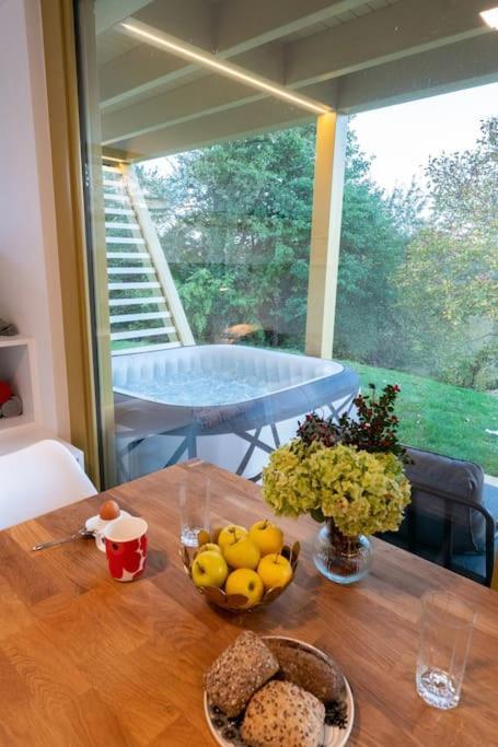 Holiday House Hona Lux Velike Lasce Exterior foto
